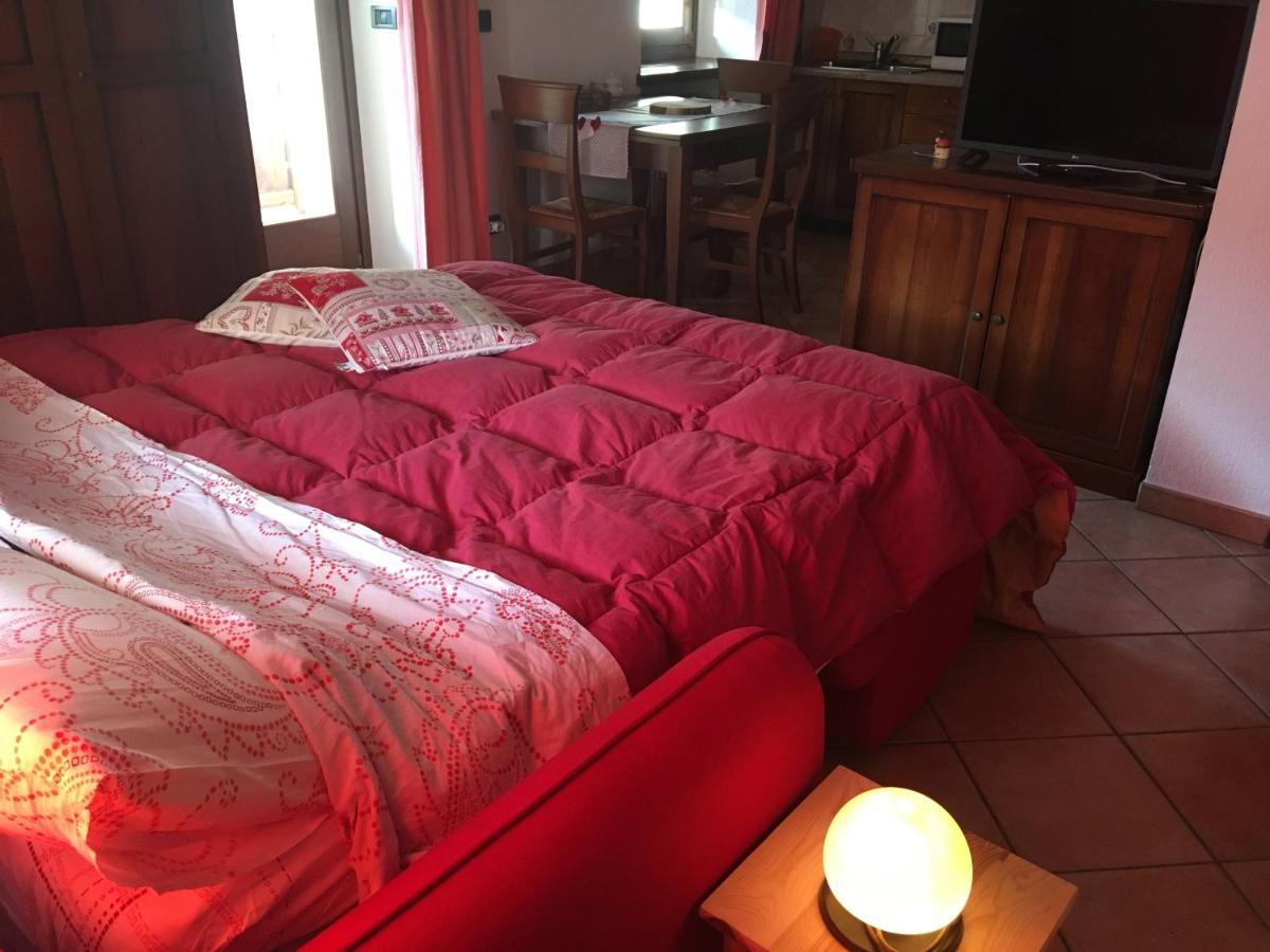 Ferienwohnung Lo Ponton Introd Exterior foto